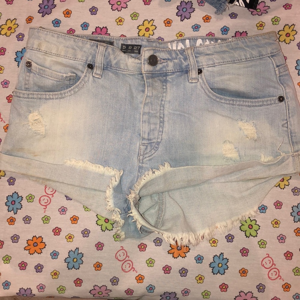 Volcum stoned light wash jean shorts